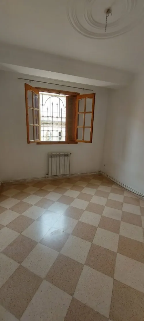 Location Appartement F4 Alger Kouba