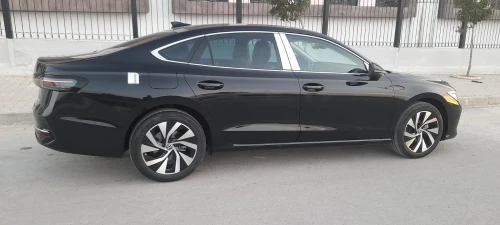Volkswagen Passat 2025 PRO