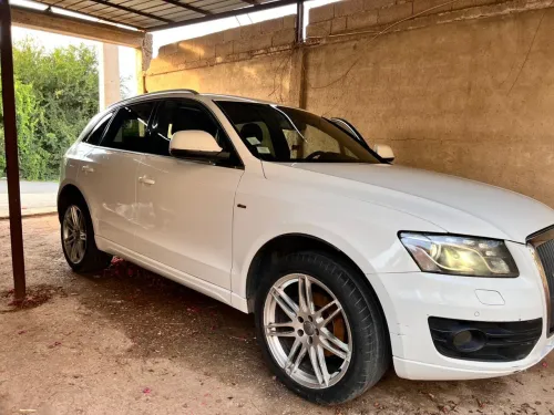 Audi Q5 2011 S Line Pack Tech