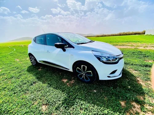 Renault Clio 4 2019 Limited 2