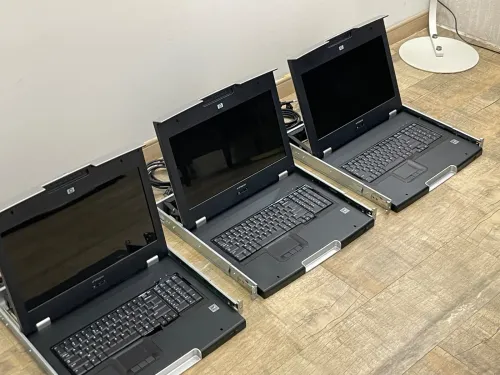 Console KVM HP