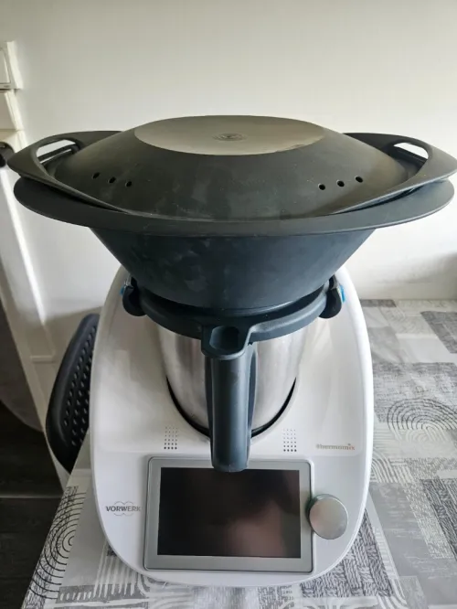 Robot thermomix 