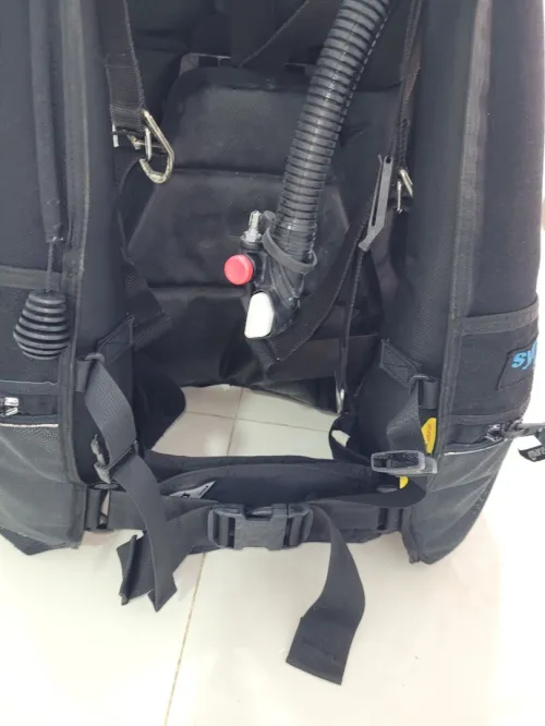 STABILISATEURS PLONGÉE SOUS-MARINE MARES LARGE ET SCUBAPRO M