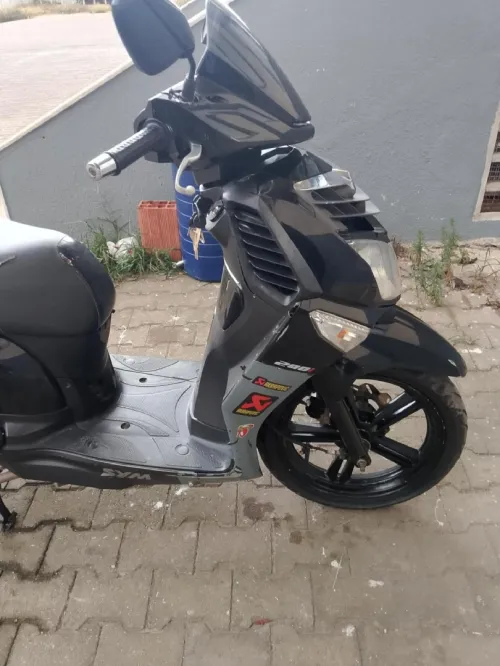 Sym Hd2 2013