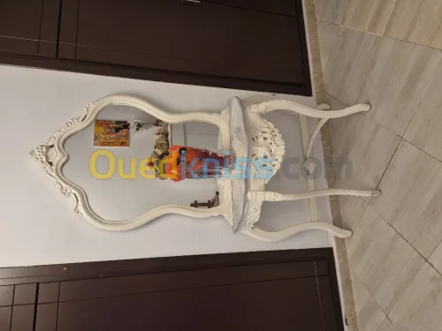 Console d'entrée, كنسول