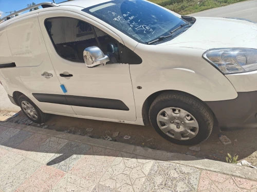 Peugeot Partner 2012 B9