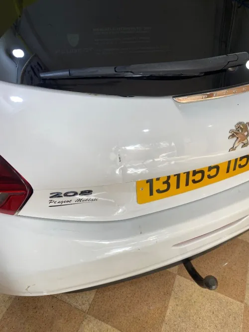 Peugeot 208 2015 Active Facelift