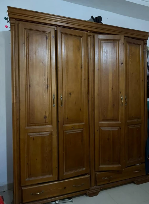 ARMOIRE BOIS ROUGE 