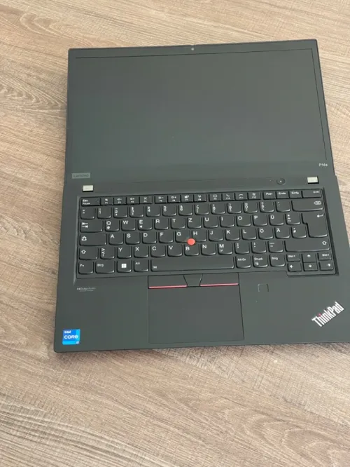 Thinkpad p14s workstation