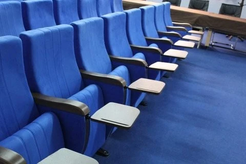 Chaise conférence cinéma et théâtre
