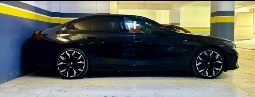 BMW Série 5 2025 M