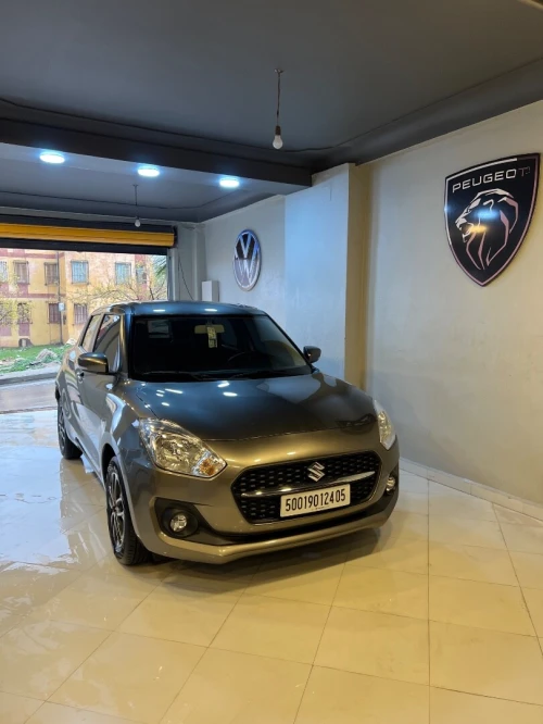 Suzuki Swift 2024 GLX