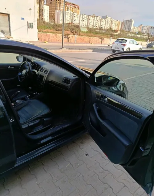 Volkswagen Jetta 2017 Confortline