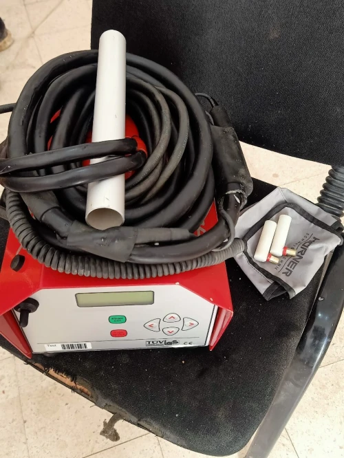 Machine electrofusion