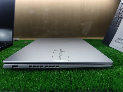 Asus