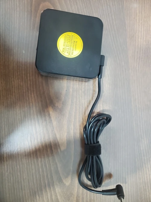 Chargeur asus