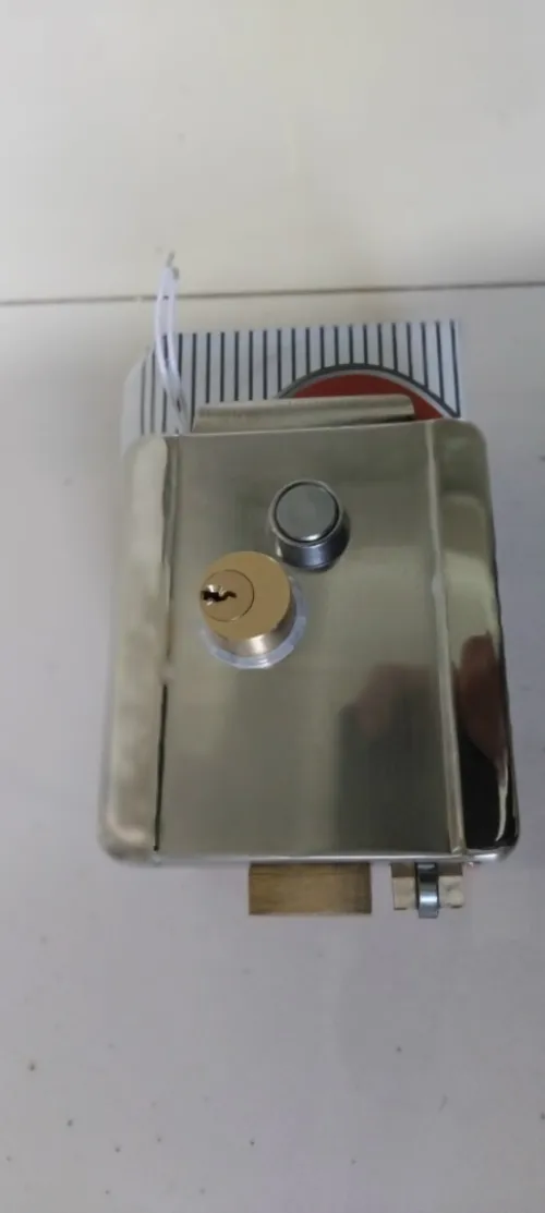 Serrure des porte electrique