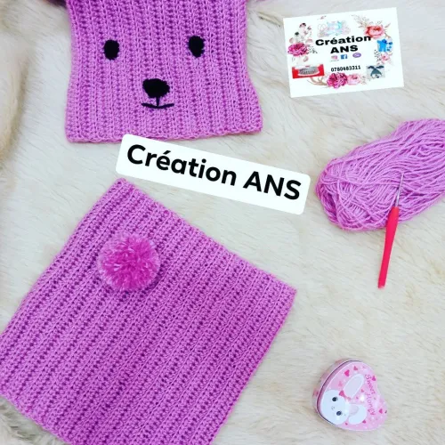 Bonnets+châle en crochets travail à main