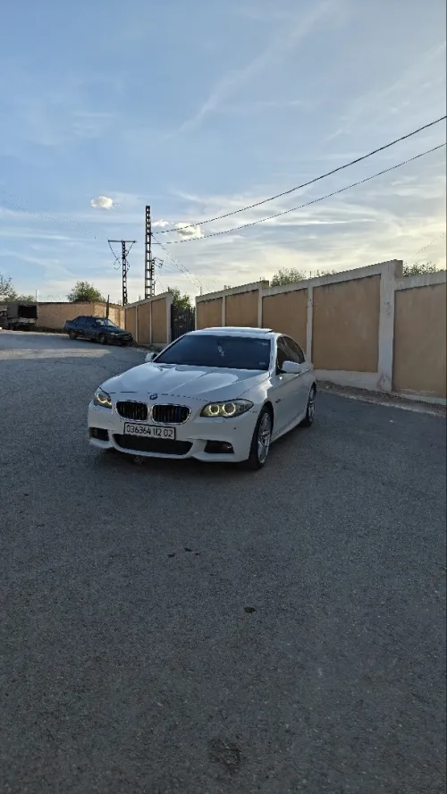 BMW Série 5 2012 525d sport