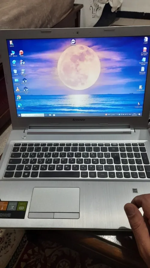 Lenovo 