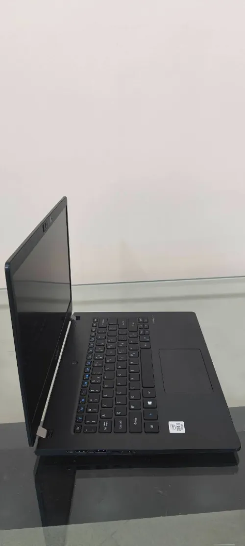 Acer i5 10th 16gb 512Nvme 14FHD