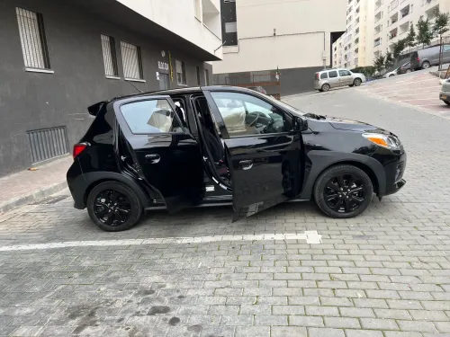 Mitsubishi Mirage 2024 Black edition