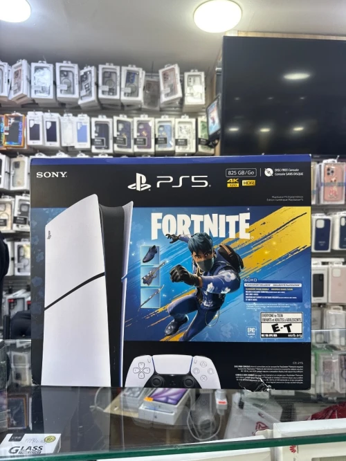 PLAYSTATION 5 DEGITAL SLIM 825GB AVEC JEUX FORTNITE