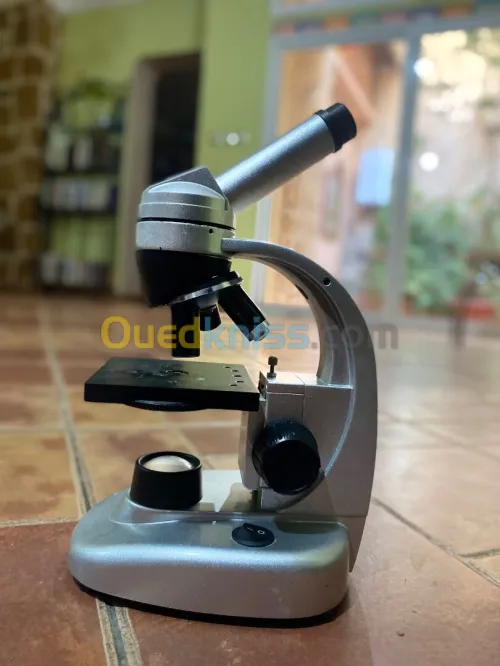 Microscope Optique Traveler avec Caméra Intégrée & Accessoires