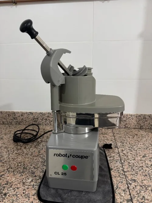 Robot coupe cl25 professionnel 