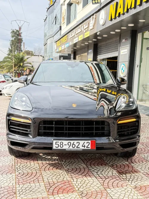 Porsche Cayenne 2022 Cayenne copper