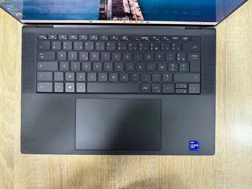 DELL PRÉCISION 5560 | i9 11eme | RAM 32 Go | SSD 1 TB | RTX A2000 4Go | Écran 15,6 Tactile 4K 