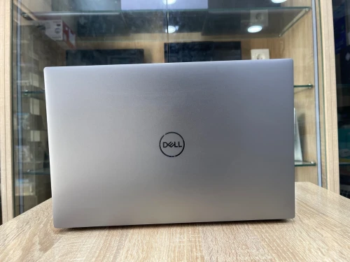 DELL PRECISION 5560 | i7 11850H | RAM 32Go | SSD 512Go | Écran 15,6 FHD Tactile | T1200 4Go 