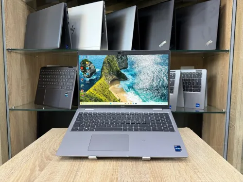 LAPTOP DELL LATITUDE 5540 |i5 13eme |RAM 16Go |SSD 512Go |Ecran 15,6 FHD |Clavier Lum |Empreinte