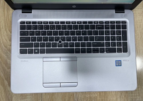 LAPTOP HP ELITEBOOK 830 G3 | i5 6eme | RAM 8Go | SSD 128Go  | Écran 15,6 | Clavier Lum |
