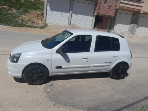 Renault Clio Campus 2013 Extreme