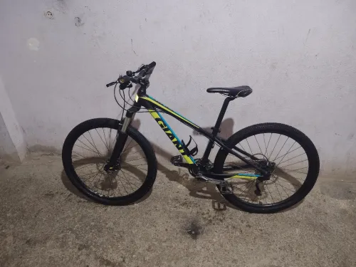 Vélo Géant 27.5 taille M