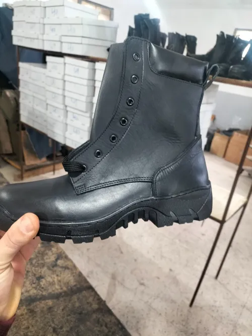 Chaussures boots magnum 