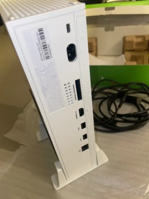 Xbox Series S 512GB NEUF avec support ventilation et refroidisseur