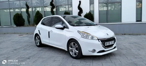 Peugeot 208 2013 Allure