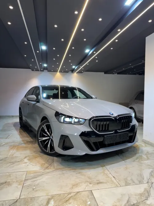 Location BMW 520 2024