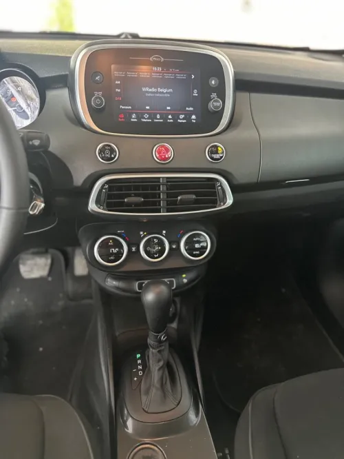 LOCATION Fiat 500X