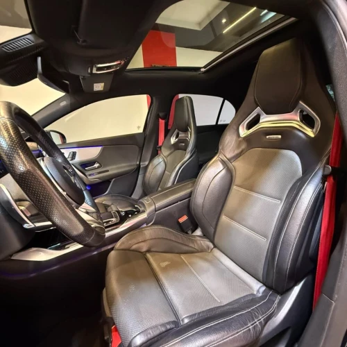 location de voiture de luxe MERCEDES A35 AMG 2022 450CH