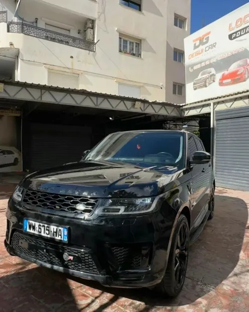 location de voiture luxe RANGE ROVER P300 SVR
