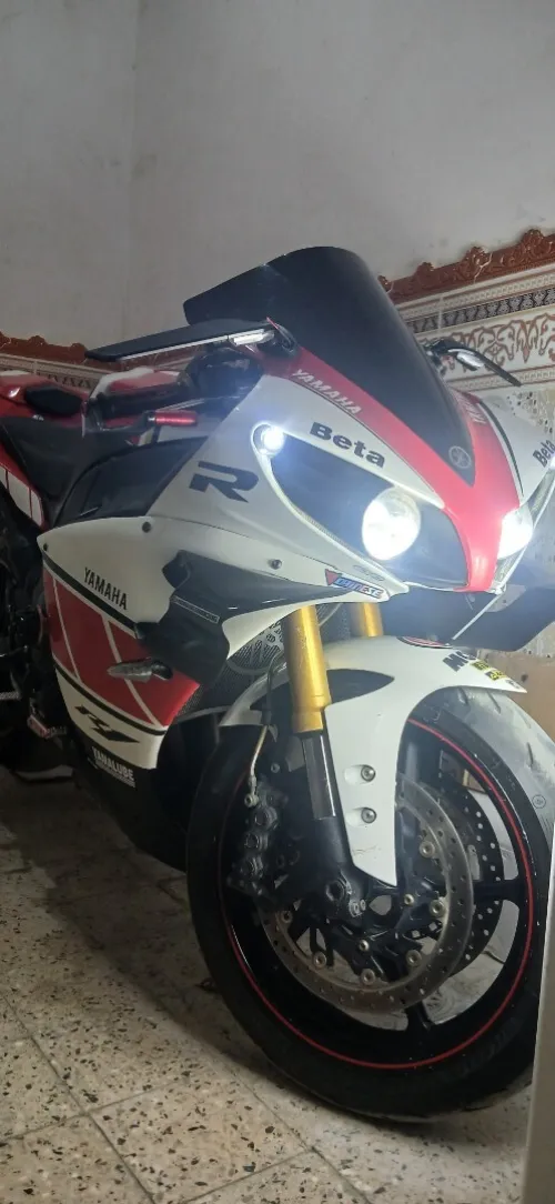 Yamaha Yzf r1 2012