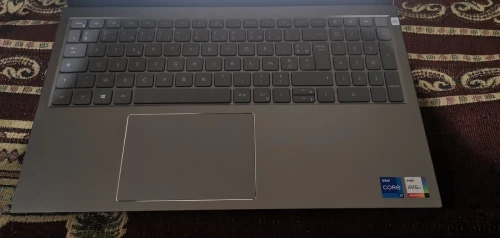 Dell inspiron 5518