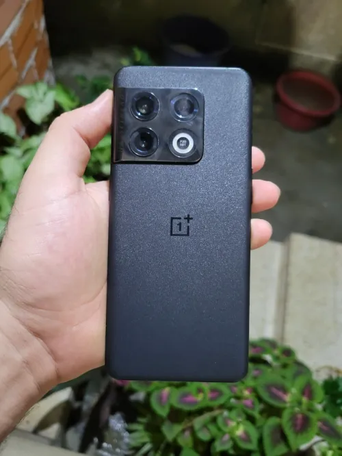 One plus One plus 10 pro