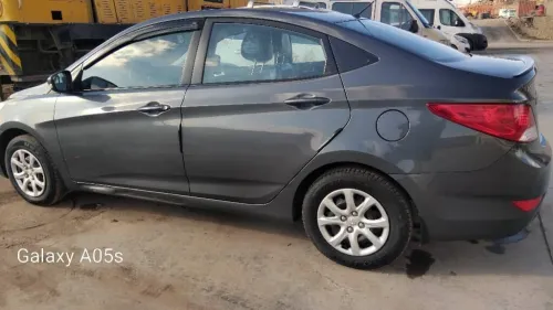 Hyundai Accent RB  5 portes 2014 