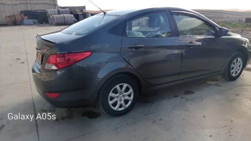 Hyundai Accent RB  5 portes 2014 