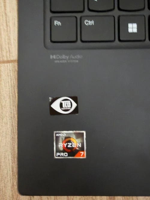 Lenovo thinkpad AMD RYZEN 7 pro