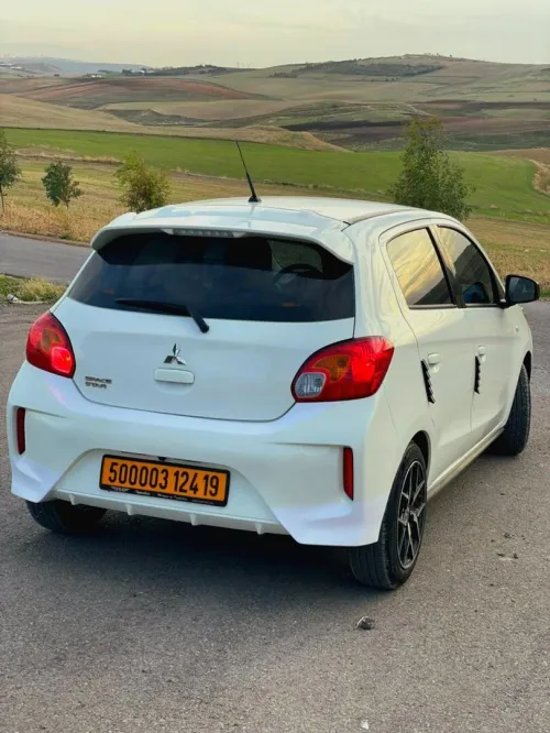 Mitsubishi Space star 2024 